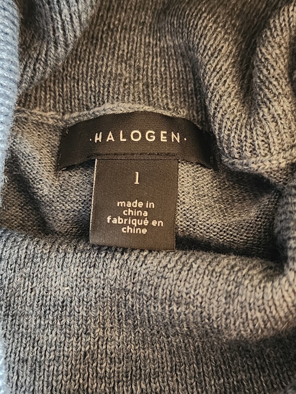 HALOGEN | Sleeveless Merino Wool Turtleneck Knit Top | Heathered Blue/Slate Gray - Picture 4 of 4
